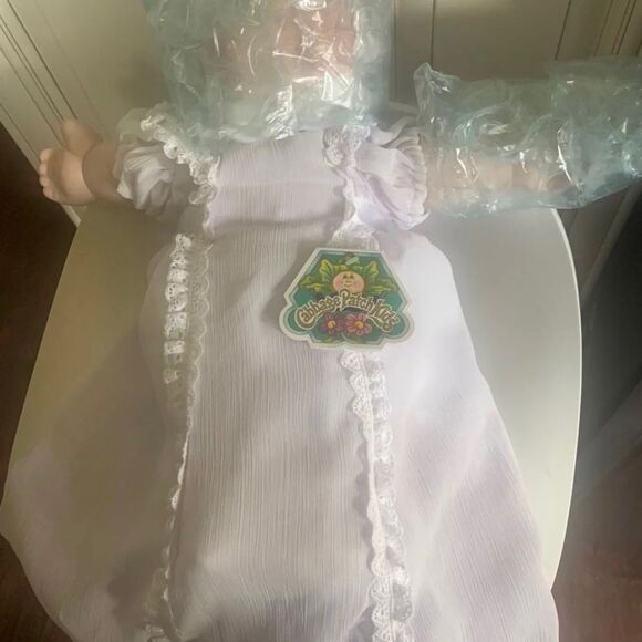 Limited Edition 1985 16" Cabbage Patch Doll Jennifer Alice #4890 - Picture 2 of 12